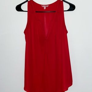 Red no sleeve blouse